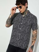 Black color option, Currently selected