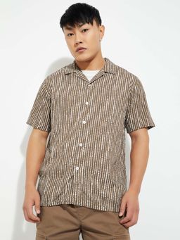 max - Brown Viscose Half Sleeves Regular Fit Collar Neck Printed Shirt