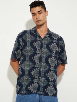 max - Navy Blue Cotton Blend Half Sleeves Regular Fit Collar Neck Self Design Shirt