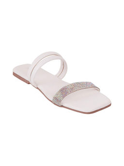 Mochi - Women Synthetic Embellished White Flats