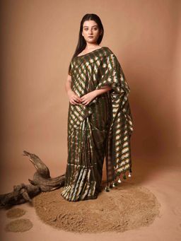 Huts and Looms - Handloom Cotton Saree with Multicolour Tassels on Pallu Without Blouse