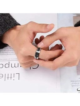 Salty Alpha - Men Astor Black Ring
