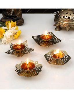 Amaya Decors - Brass Etching Gold Dia Set Of 4
