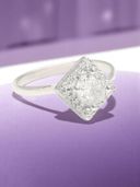 White color option, Currently selected