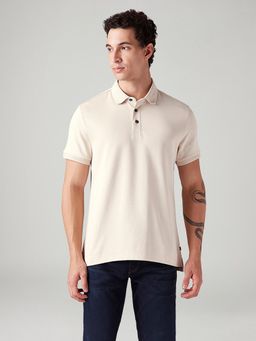 Levi's - Men's Off White Solid Slim Fit Polo T-Shirt