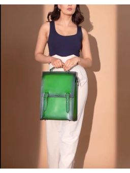Nelumbo Nucifera - Jocasta Handmade Leather Backpack Green