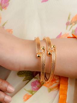 Zeraki Jewels - Priyanka Bangle (Pack Of 2)
