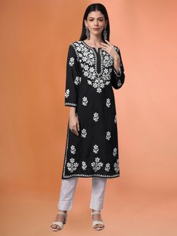PARAMOUNT CHIKAN - Womens Black Hand Embroidered Lucknowi Chikankari Kurta