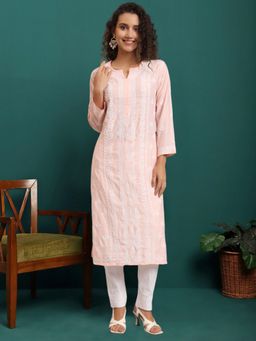 PARAMOUNT CHIKAN - Womens Peach Embroidered Lucknowi Chikankari Kurta