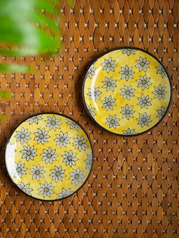ExclusiveLane - 'Californian Sunflowers' Hand-Painted Ceramic Dinner Plates (Set Of 2)