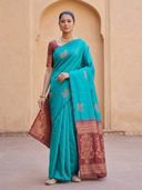Teal color option, Currently selected