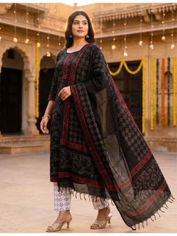 Ushvii - Black Hand Block Print Unstitched Kurta and Unstitched Pant with Dupatta
