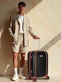 FUR JADEN - The Wayfarer Travel With TSA Lock Luggage Bag - Black