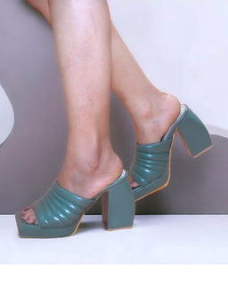 IRUSSH - Retro Olive Green Chunky Heels