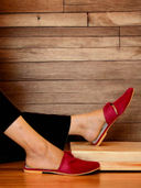 Maroon color option, Sold out, Currently selected