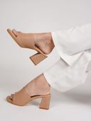 Tan color option, Sold out, Currently selected