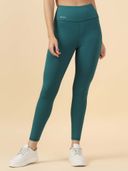 Teal color option, Currently selected