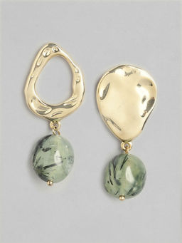 Twenty Dresses by Nykaa Fashion - An Asymmetric Punch Drop Earrings