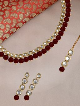OOMPH - Maroon Beads & Kundan Delicate Necklace Set with Drop Earrings & Maangtikka