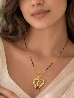 Digital Dress Room - Heart Pendant C Letter Cursive Ad Short Mangalsutra Design For Women