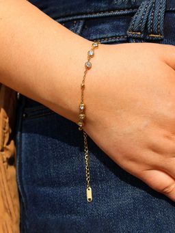 Designs & You - Women Crystals Gold-Plated Link Bracelet