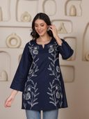 Navy Blue color option, Currently selected