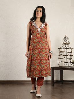 Spring Soul - Red Floral Embroidered Kurta