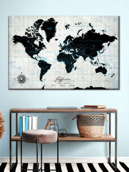 POSTERS AND TRUSS - White Black World Map Printed Wall Art