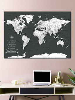 POSTERS AND TRUSS - Black White World Map Printed Wall Art