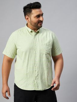 SHOWOFFFF - Men Regular Fit Cotton Green Horizontal Stripes Shirt
