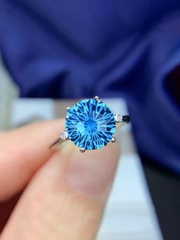 Jewels Galaxy - Womens Silver Plated Blue Crystal Stone Studded Ring