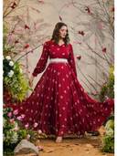 Red color option, Sold out, Currently selected
