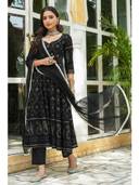 Black color option, Sold out