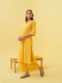 JITI - Yellow Marigold Bloom Kurta with Palazzo and Dupatta (Set of 3)