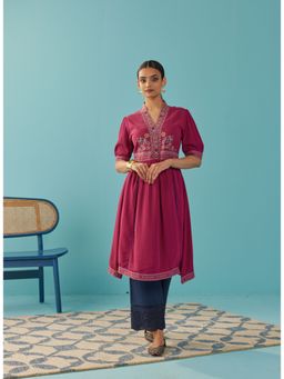 Lakshita - Fuchsia A-Line Kurti with Puffed Sleeve and Stylized Neck