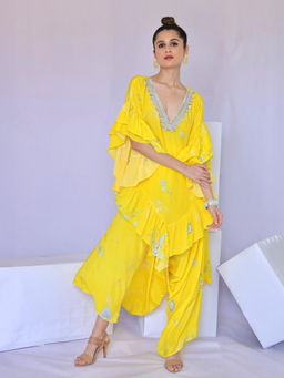 FORAM PATEL - Yellow Printed Cowrie Co-Ord (Set of 2)