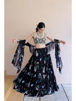 FORAM PATEL - Black Printed Tiered Lehenga with Embroidered Blouse and Dupatta (Set of 3)