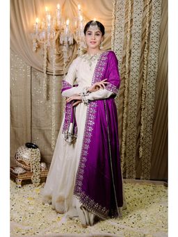 FORAM PATEL - Ivory Embroidered with Mirror Work Anarkali Kurta with Dupatta (Set of 2)