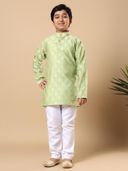 Green color option, Currently selected