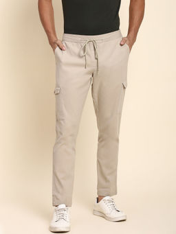 Dennis Lingo - Men Solid Lycra Mid Rise Slim Fit Beige Cargo