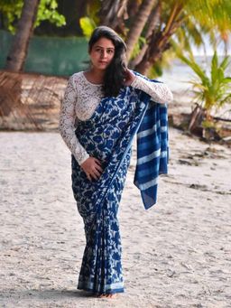 Sundarii - Bliss Blue Mul Cotton Saree with Unstitched Blouse