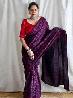 Sundarii - Vaahini - Mul Cotton Saree with Unstitched Blouse