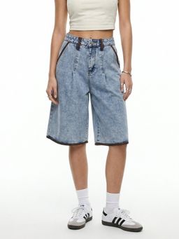 Outzidr - Light Blue Contrast Hem Bermuda Shorts