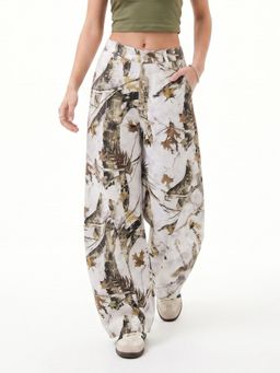 Outzidr - White High Waist Printed Pant