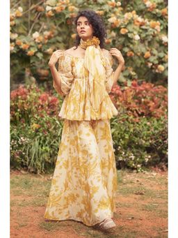 Paulmi & Harsh - Yellow Aveza Chanderi Peplum Top With Palazzo And Scarf
