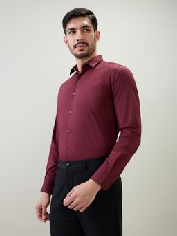 Park Avenue - Slim Fit Solid Fancy Maroon Shirt