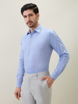 Raymond - Slim Fit Solid Medium Blue Shirt