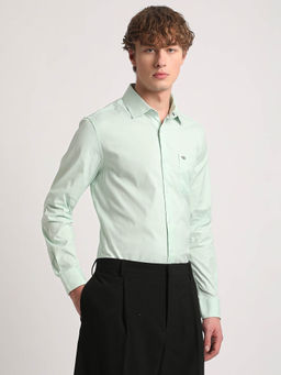 The Bear House - Men Green Solid Slim Fit Cotton Formal Shirt