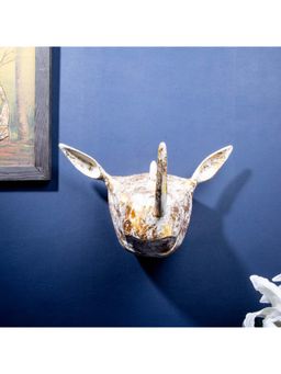 Gibox - The Humble Giant Wall 3 Horn Unicorn Head Sculpture Hall Restaurant Golden colour