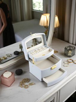 Aarvi Decor - Blue Faux Leather with Key Lock Jewellery Box